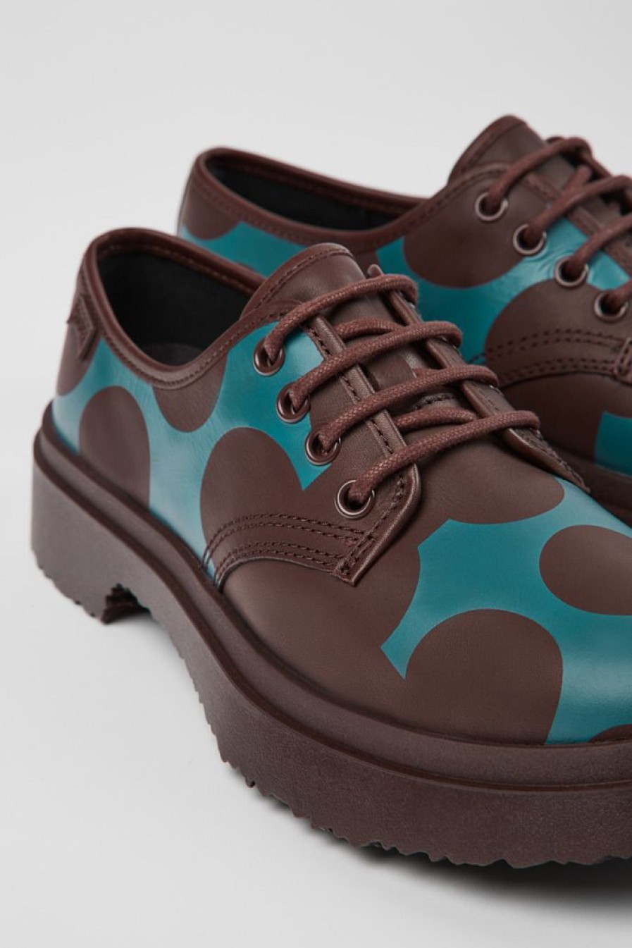 Camper Bordeaux Met Blauwe Leren Damesschoenen