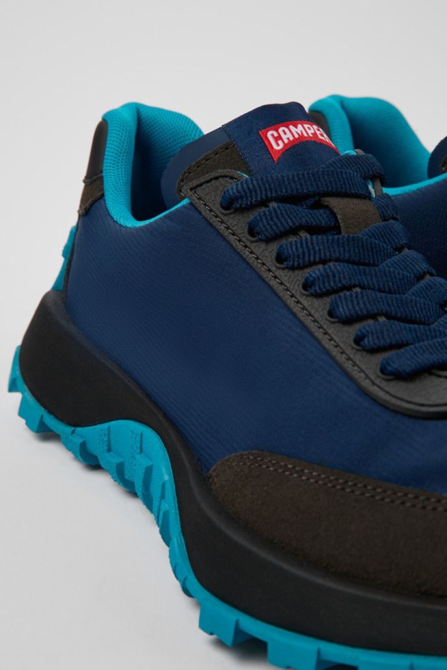 Camper Blauwe Damessneakers Van Gerecycled Pet En Nubuck