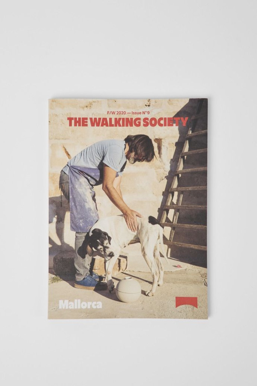 Camper Het Tijdschrift The Walking Society