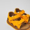 Camper Gele Leren Kindersandalen