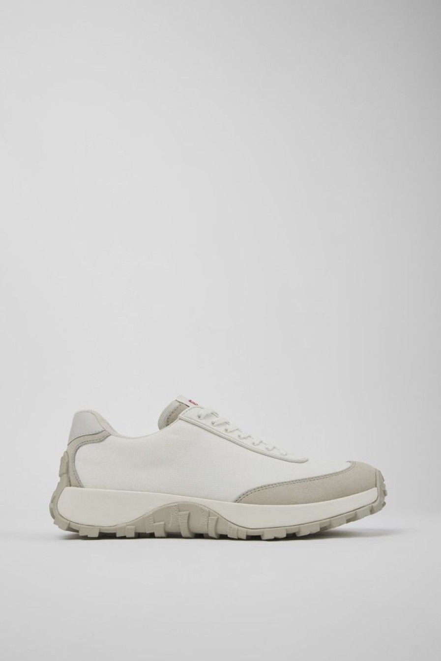 Camper Witte Stoffen En Nubuck Herensneakers