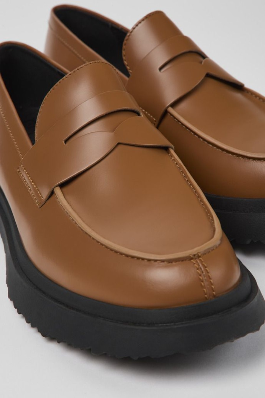 Camper Bruine Leren Herenloafers