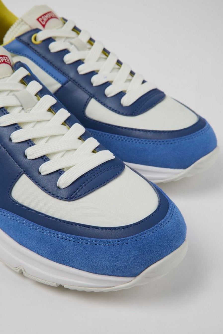 Camper Blauw-Witte Herensneakers Van Gerecycled Polyester