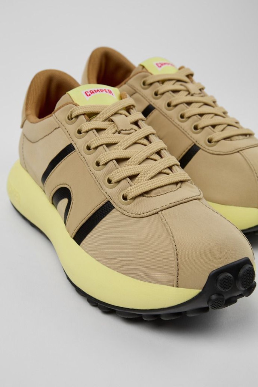 Camper Beige Textiel Sneaker Voor Dames