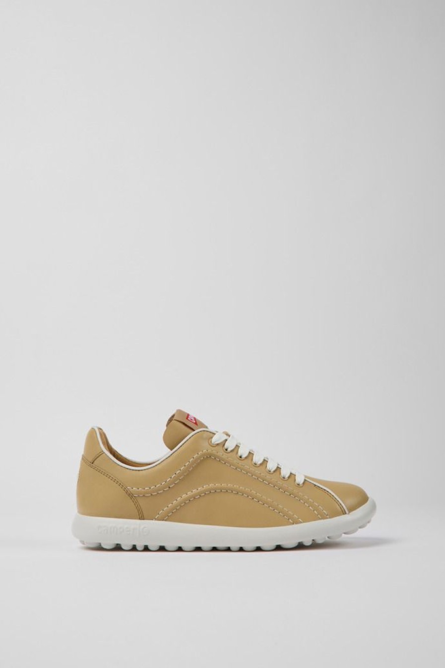 Camper Beige Leren Damessneakers