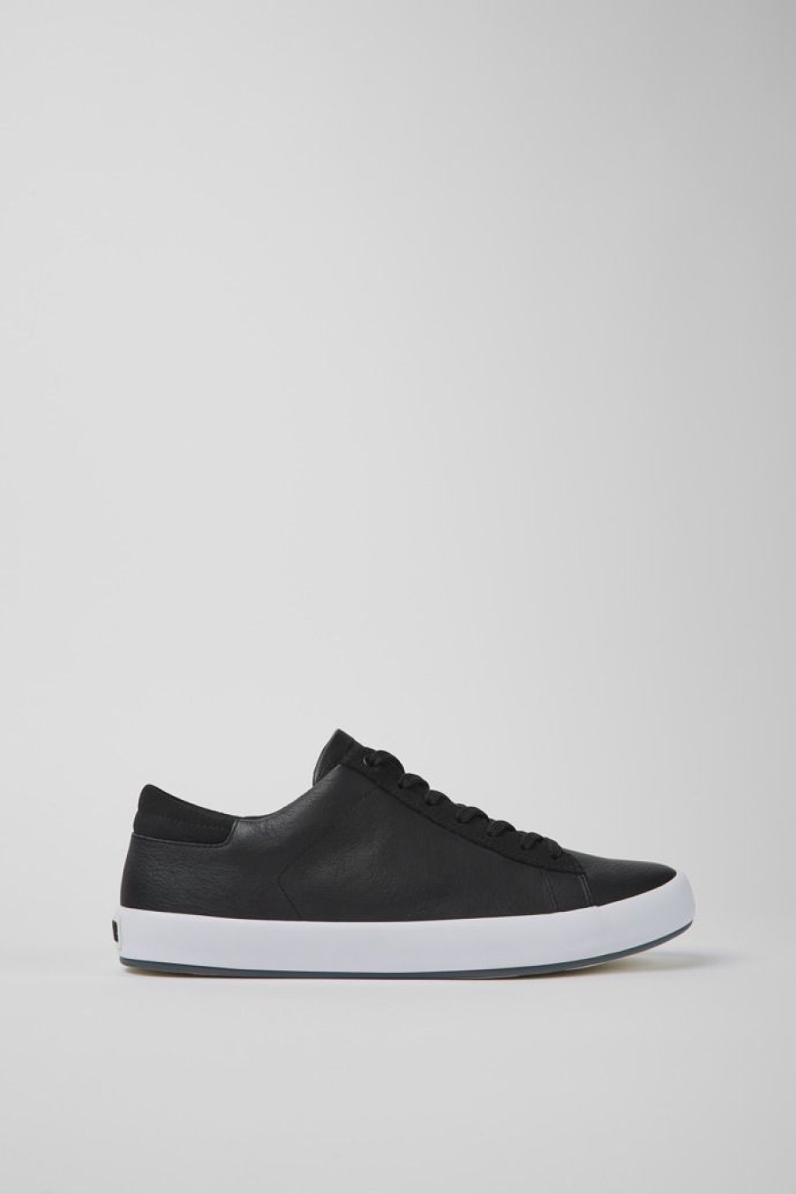 Camper Zwarte Herensneakers Van Leer En Nubuck