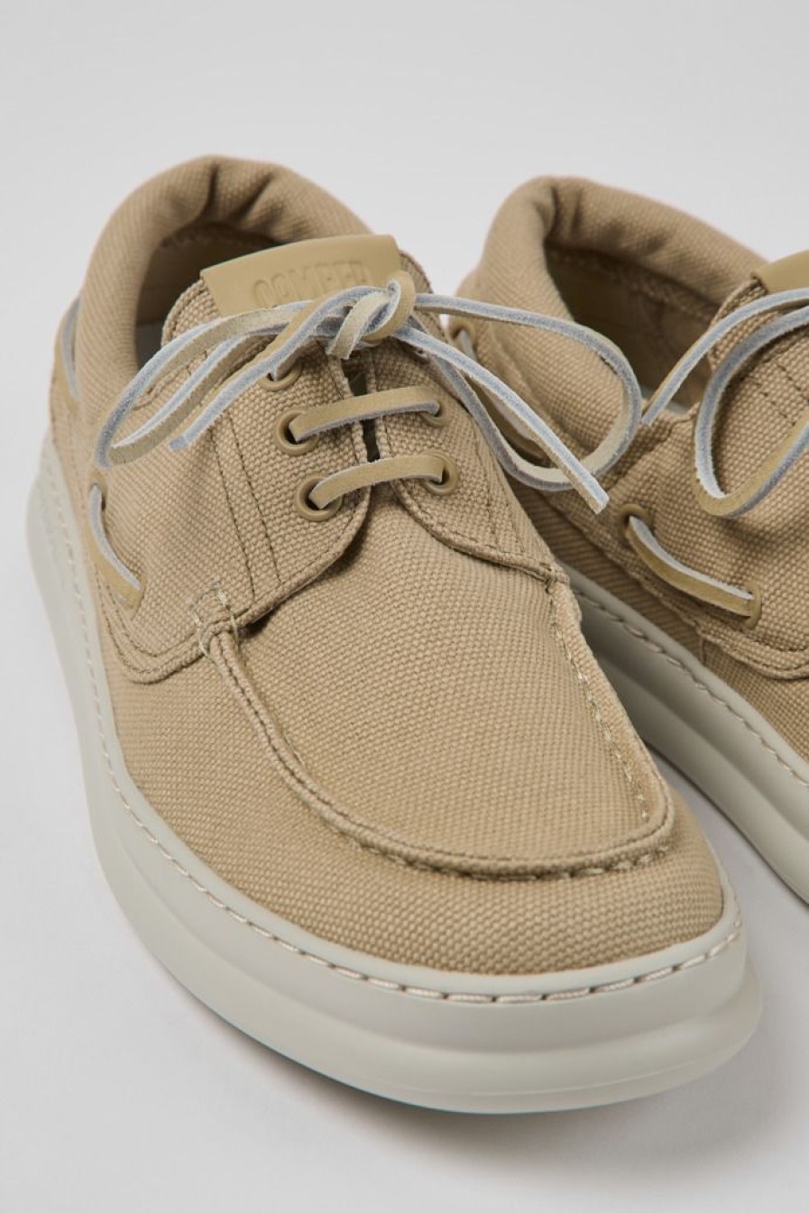 Camper Beige Stoffen Herensneakers