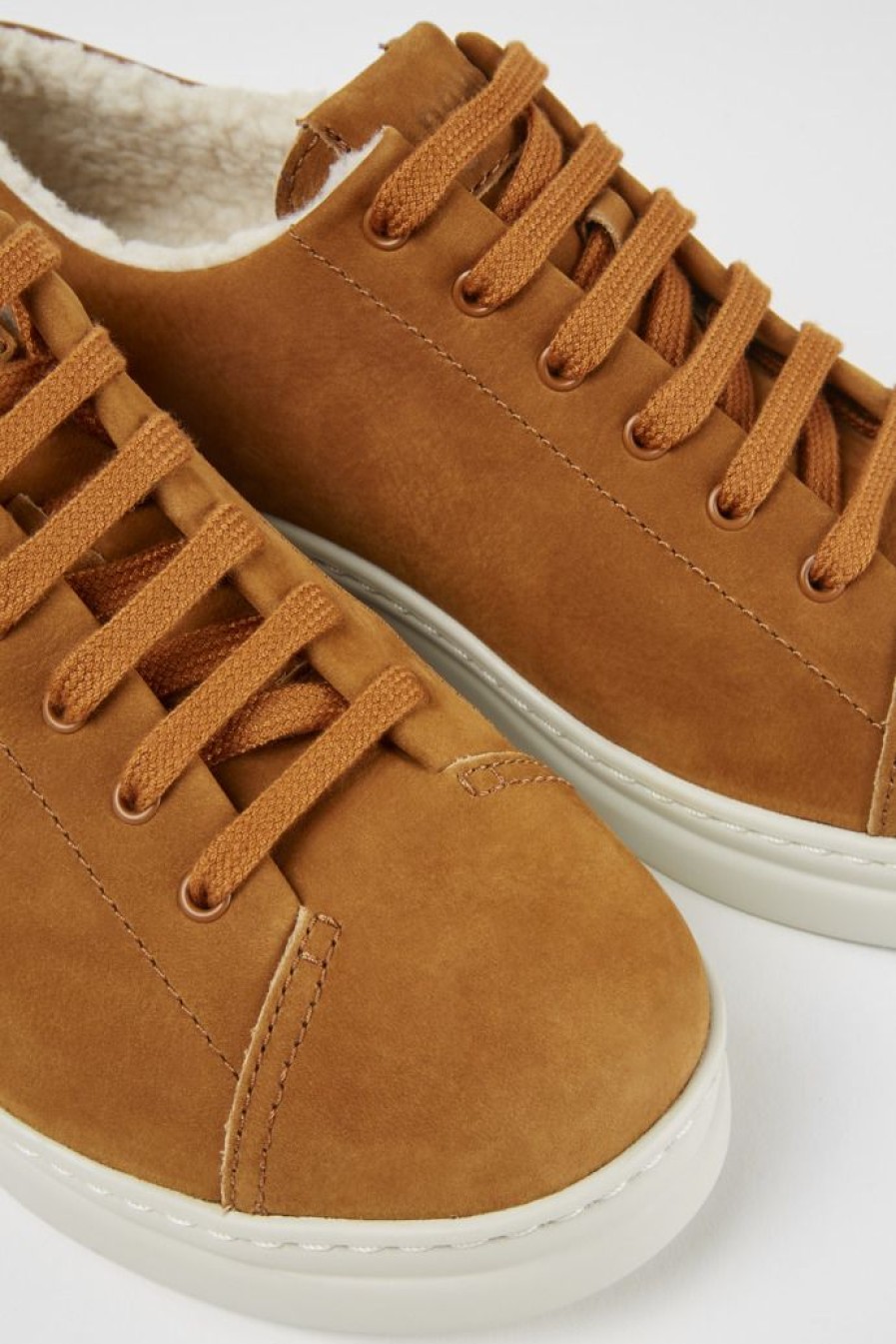 Camper Bruine Suede Sneakers