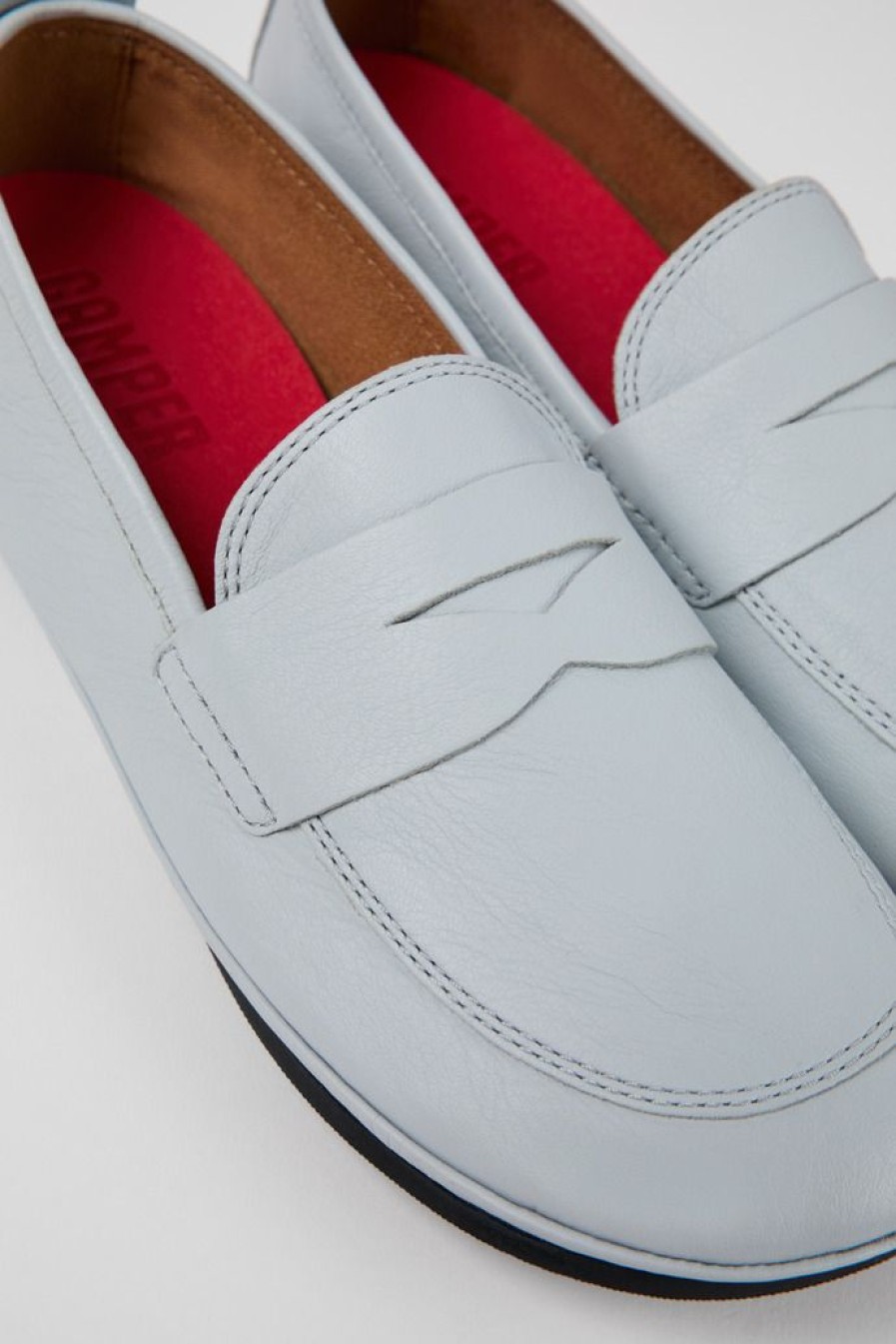 Camper Grijze Leren Loafer Voor Dames