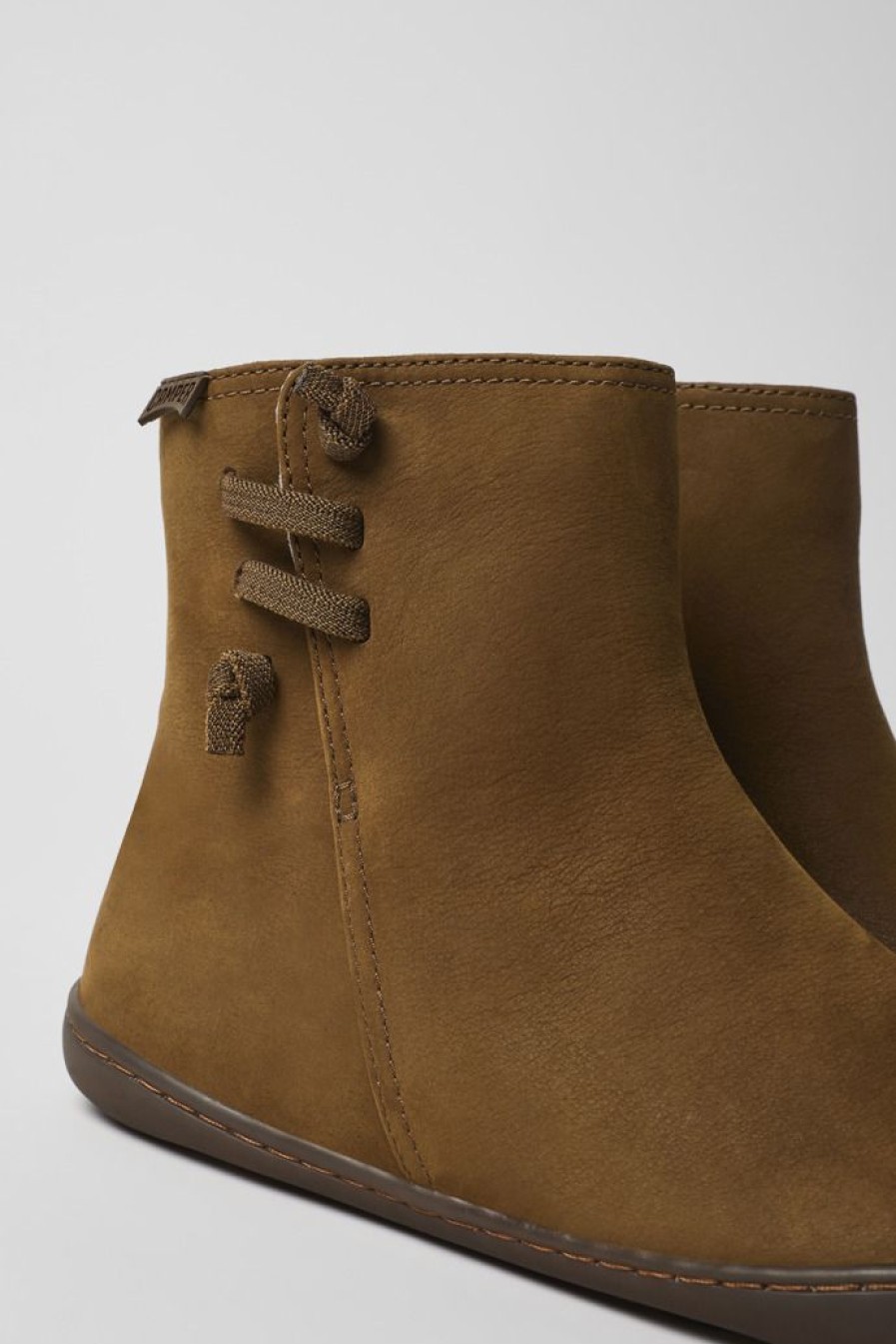 Camper Bruine Nubuck Enkellaarzen Voor Dames