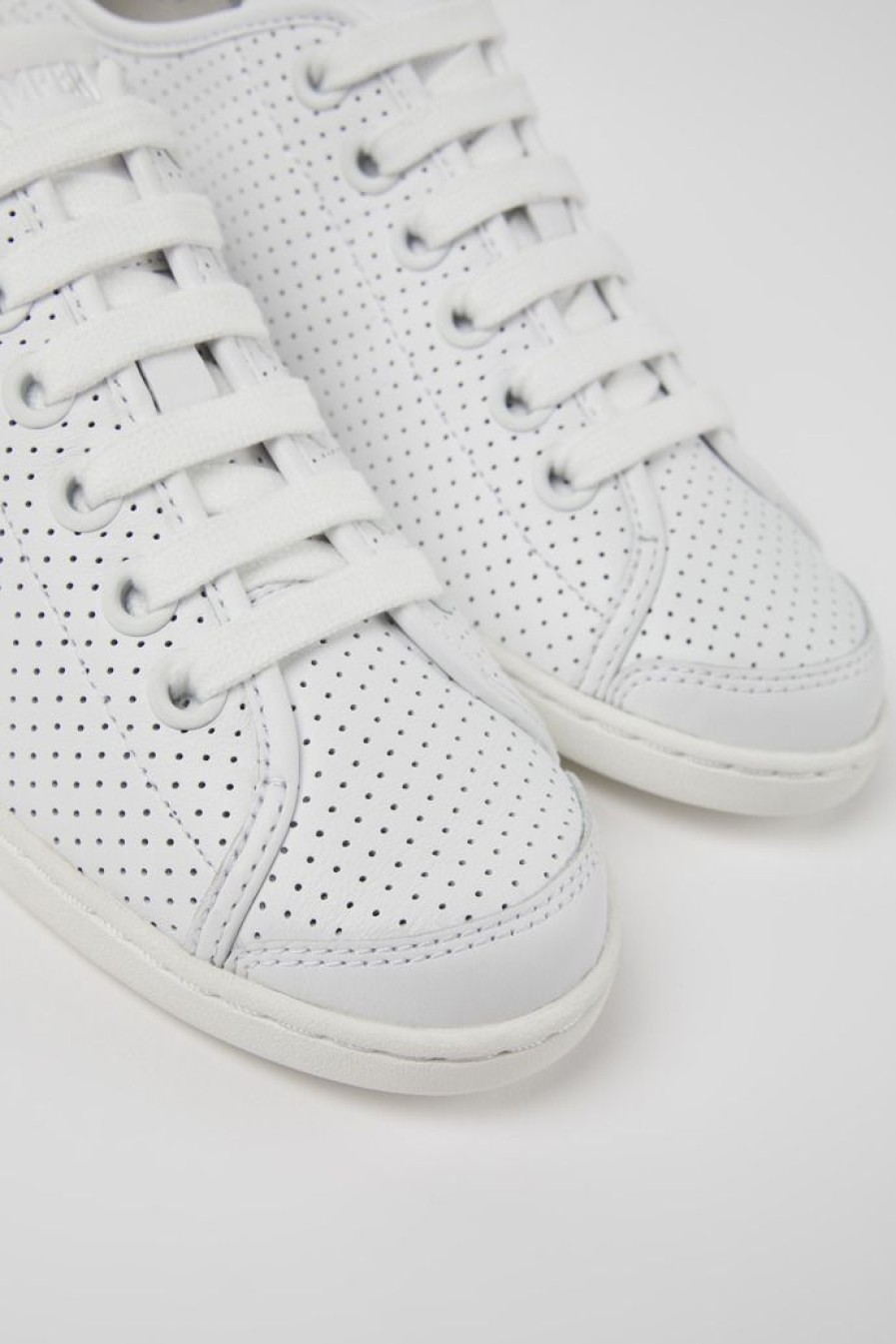 Camper Witte Leren Damessneakers