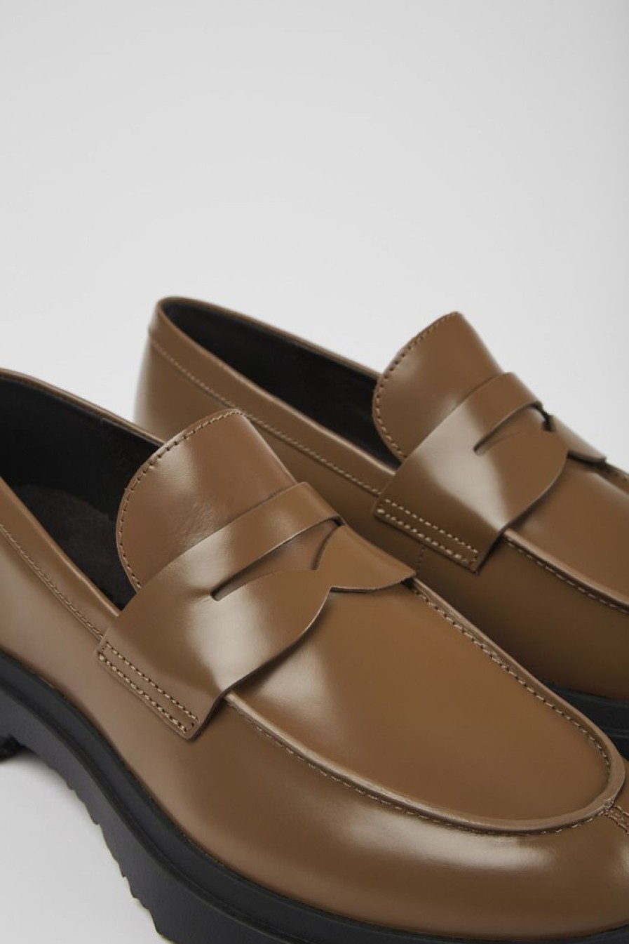 Camper Bruine Leren Herenloafers